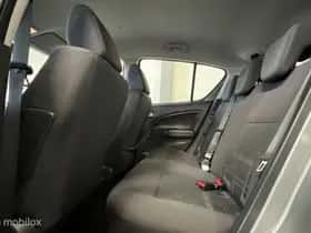 Suzuki Splash (2011) thumbnail 10