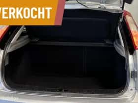 Ford Focus (2010) thumbnail 12