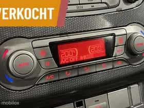Ford Focus (2010) thumbnail 18