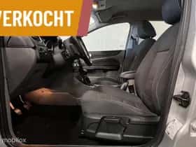 Ford Focus (2010) thumbnail 23