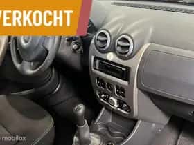 Dacia Sandero (2010) thumbnail 15