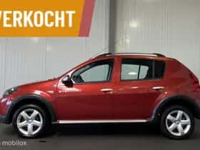 Dacia Sandero (2010) thumbnail 3