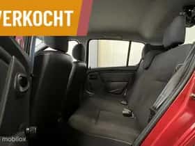 Dacia Sandero (2010) thumbnail 10