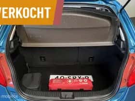 Mazda 2 (2011) thumbnail 12
