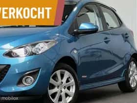 Mazda 2 (2011) thumbnail 14