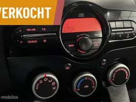 Mazda 2 (2011) thumbnail 18