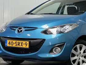 Mazda 2 (2011) thumbnail 26