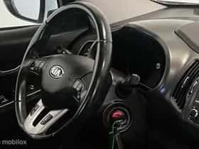 Kia Sportage (2017) thumbnail 23