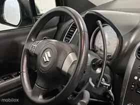 Suzuki Splash (2010) thumbnail 19