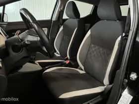 Nissan Micra (2022) thumbnail 8