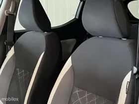 Nissan Micra (2022) thumbnail 9