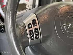 Opel Agila (2010) thumbnail 20
