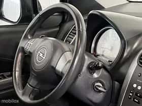 Opel Agila (2010) thumbnail 22