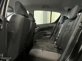 Opel Agila (2010) thumbnail 10