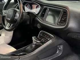 Dodge Challenger (2020) thumbnail 14