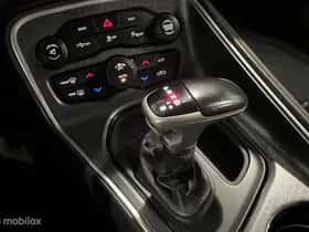Dodge Challenger (2020) thumbnail 17