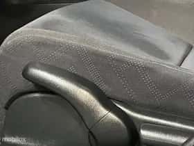 Honda Civic (2013) thumbnail 21