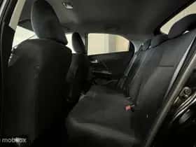 Honda Civic (2013) thumbnail 9
