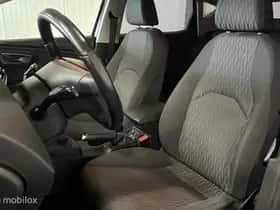 SEAT Leon (2014) thumbnail 8