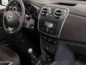 Dacia Sandero (2015) thumbnail 15