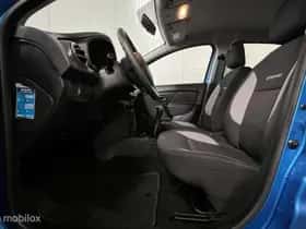Dacia Sandero (2015) thumbnail 18