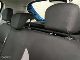Dacia Sandero (2015) thumbnail 10