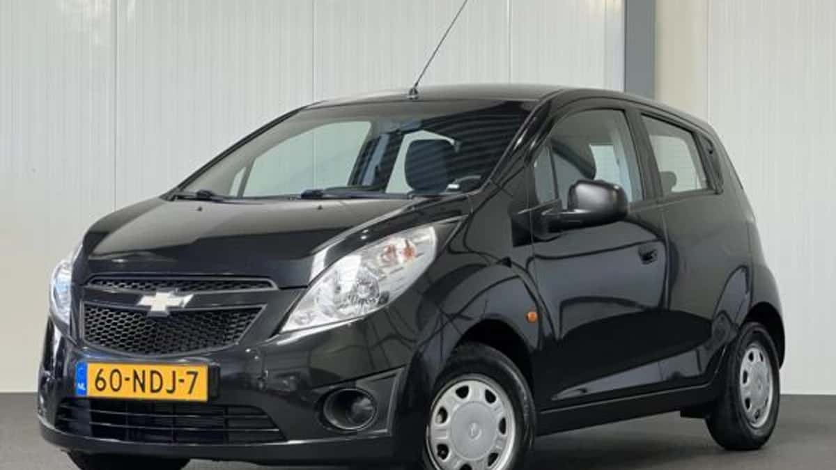 Chevrolet Spark (2010) — foto 1