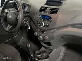 Chevrolet Spark (2010) thumbnail 14