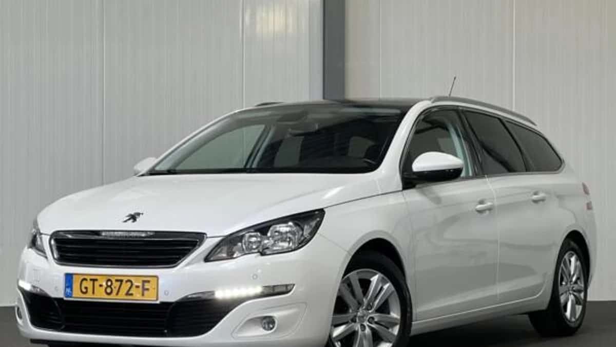 Peugeot 308 (2015) — foto 1