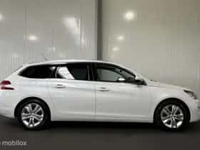 Peugeot 308 (2015) thumbnail 5