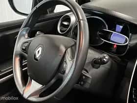 Renault Clio (2015) thumbnail 23