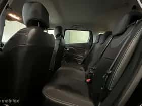 Renault Clio (2015) thumbnail 10
