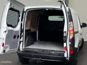 Renault Kangoo (2018) thumbnail 9