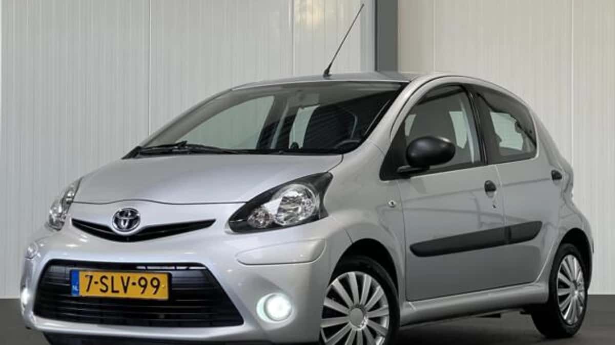 Toyota Aygo (2013) — foto 1
