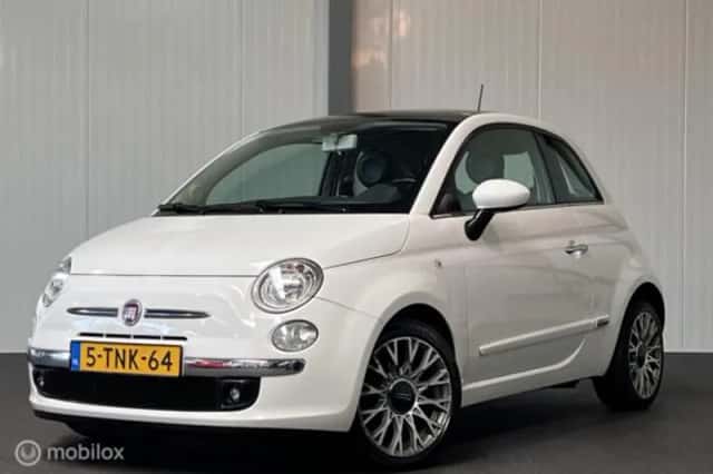 Fiat 500 (2014) thumbnail 1