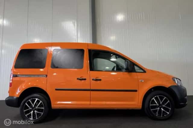 Volkswagen Caddy (2014) thumbnail 5