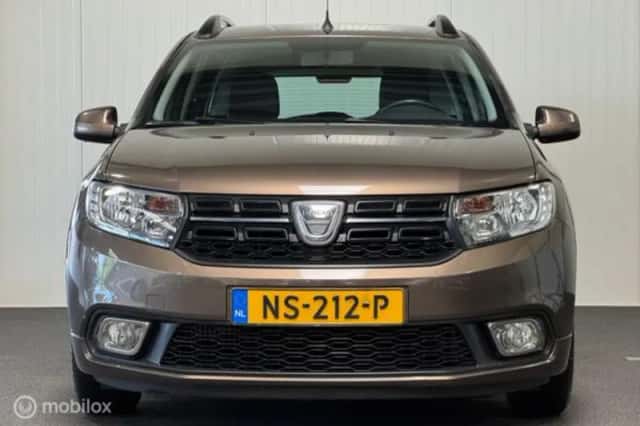 Dacia Logan (2017) thumbnail 3