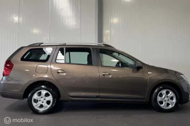 Dacia Logan (2017) thumbnail 4