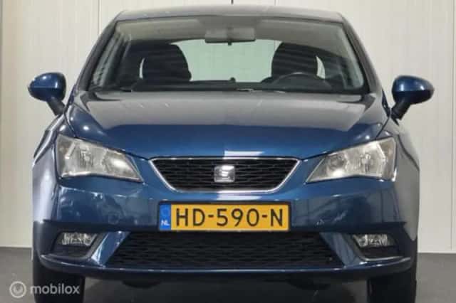 SEAT Ibiza (2017) thumbnail 4