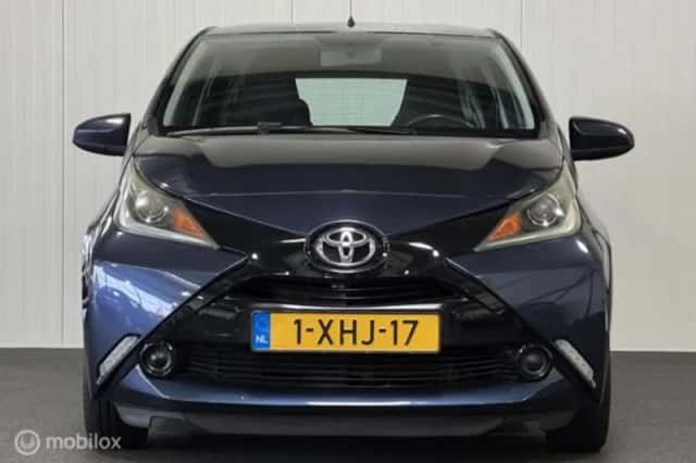 Toyota Aygo (2014) thumbnail 4
