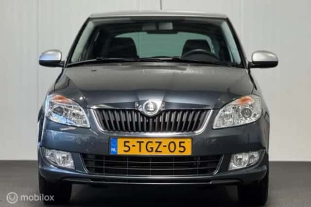Škoda Fabia (2014) thumbnail 4