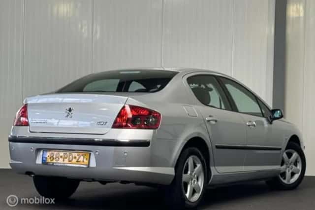 Peugeot 407 (2004) thumbnail 6
