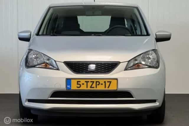 SEAT Mii (2014) thumbnail 4