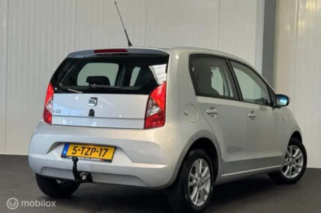 SEAT Mii (2014) thumbnail 6