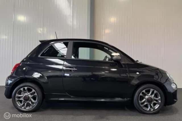Fiat 500 (2018) thumbnail 5