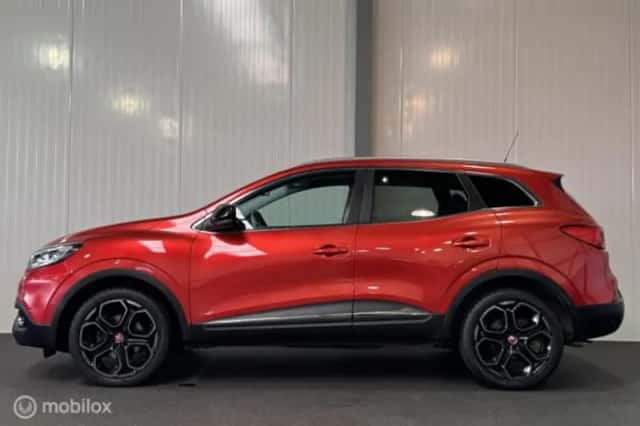 Renault Kadjar (2017) thumbnail 3