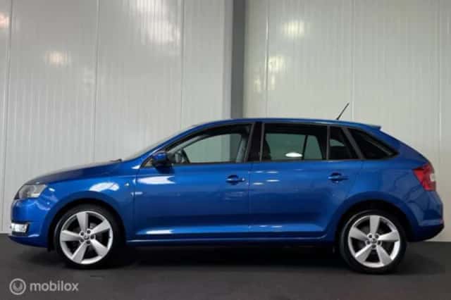 Škoda Rapid (2014) thumbnail 3