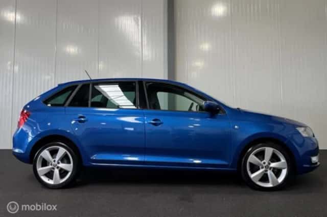 Škoda Rapid (2014) thumbnail 5