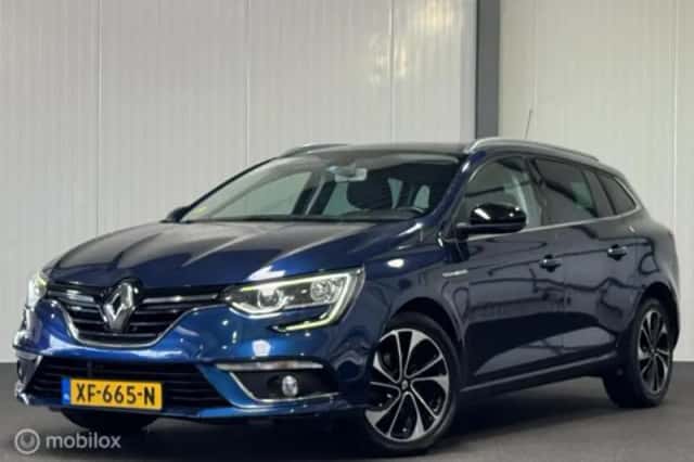 Renault Mégane (2018) thumbnail 1
