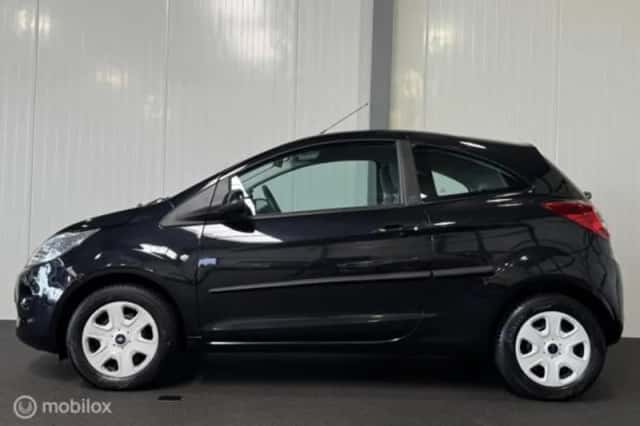 Ford Ka (2014) thumbnail 3